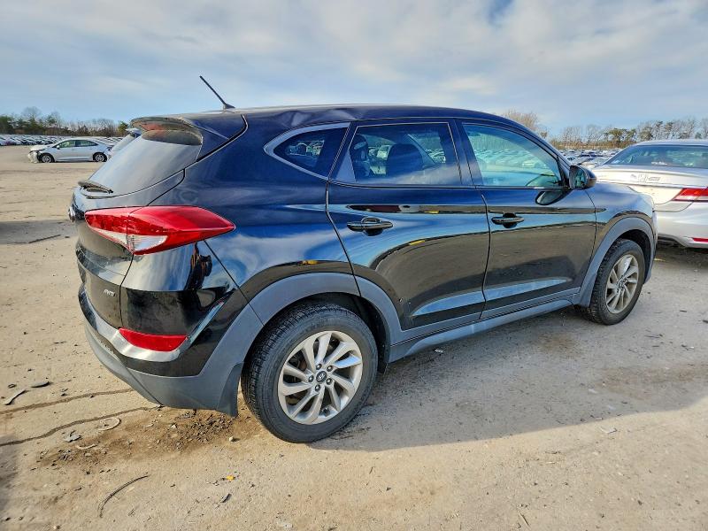Photo 3 from auction – 2018 HYUNDAI TUCSON with VIN KM8J2CA44JU789874