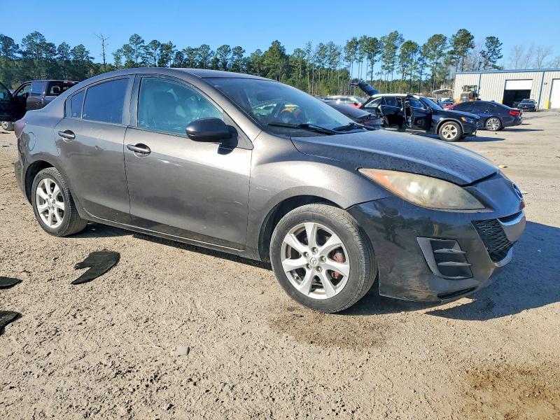 Photo 4 from auction – 2010 MAZDA 3 I with VIN JM1BL1SF9A1102917