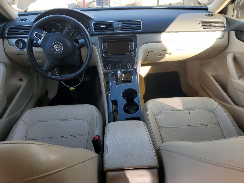 Photo 8 from auction – 2015 VOLKSWAGEN PASSAT S with VIN 1VWAS7A33FC112134