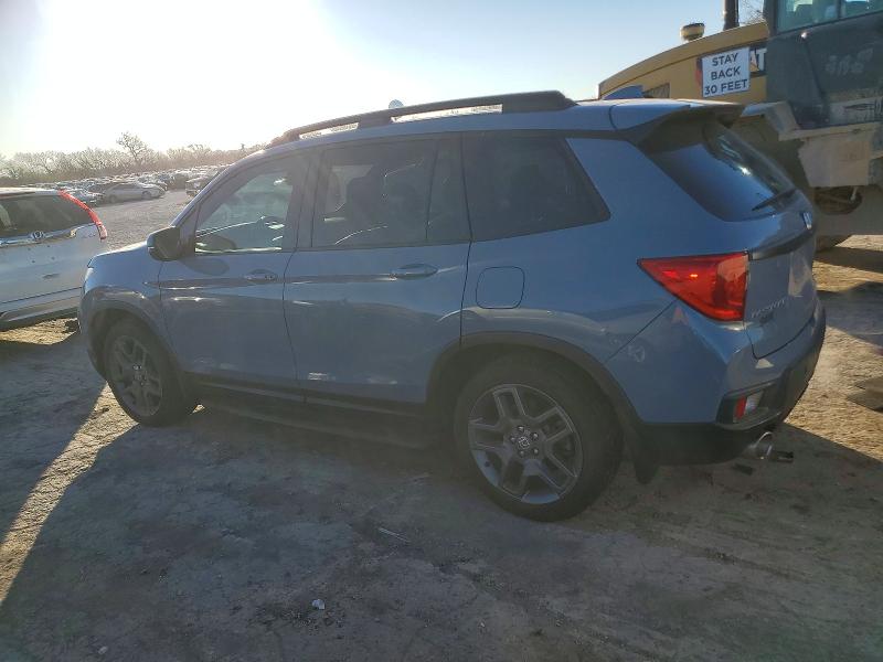 Photo 2 from auction – 2022 HONDA PASSPORT with VIN 5FNYF7H55NB003785