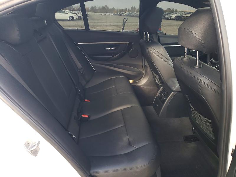 Photo 10 from auction – 2017 BMW 330 XI with VIN WBA8D9G38HNU64080