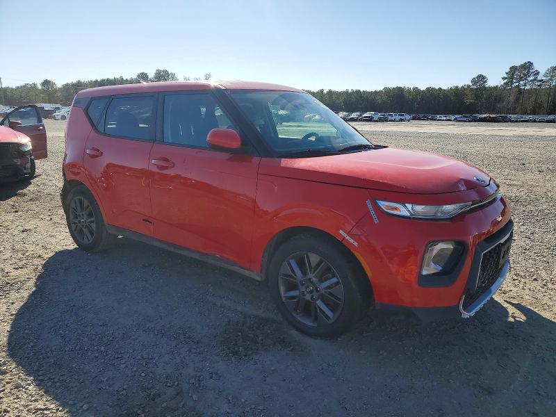 Photo 4 from auction – 2021 KIA SOUL LX with VIN KNDJ23AU1M7149161