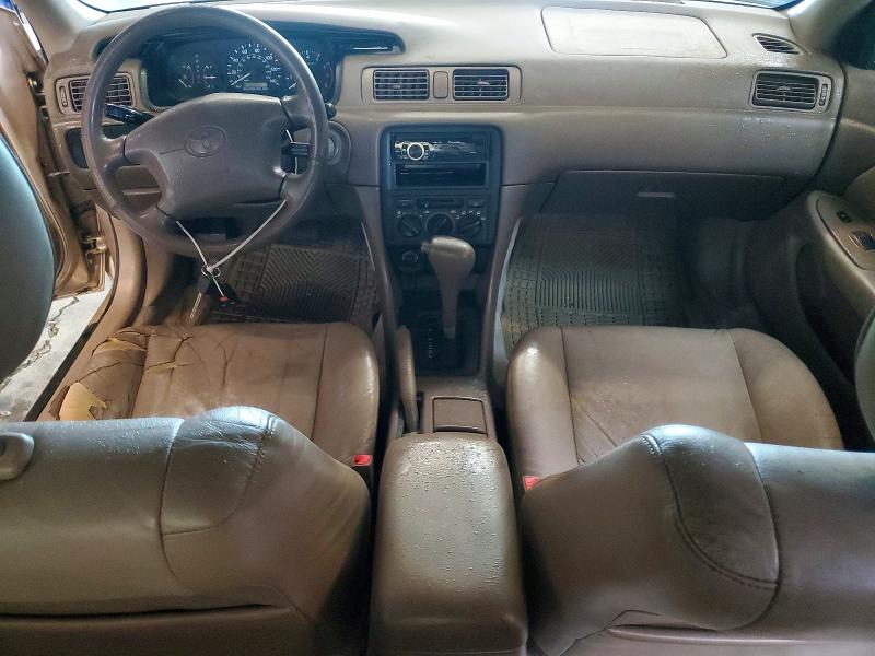 Photo 8 from auction – 1998 TOYOTA CAMRY with VIN JT2BF28K3W0133815