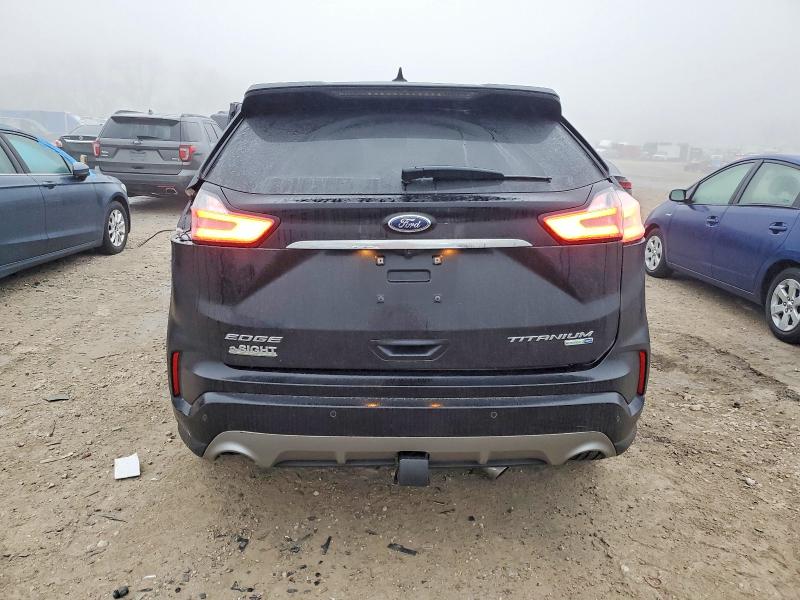 Photo 6 from auction – 2019 FORD EDGE TITAN with VIN 2FMPK4K94KBB69270