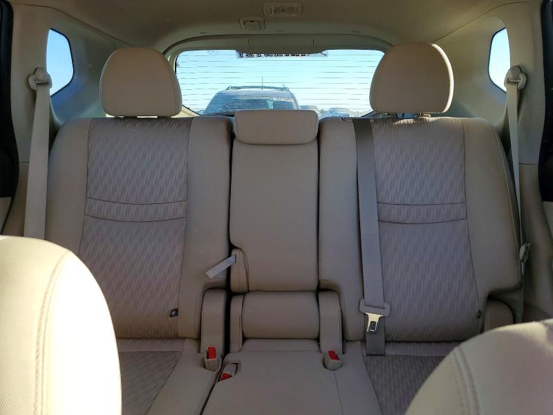 Photo 10 from auction – 2018 NISSAN ROGUE S with VIN 5N1AT2MT4JC803451