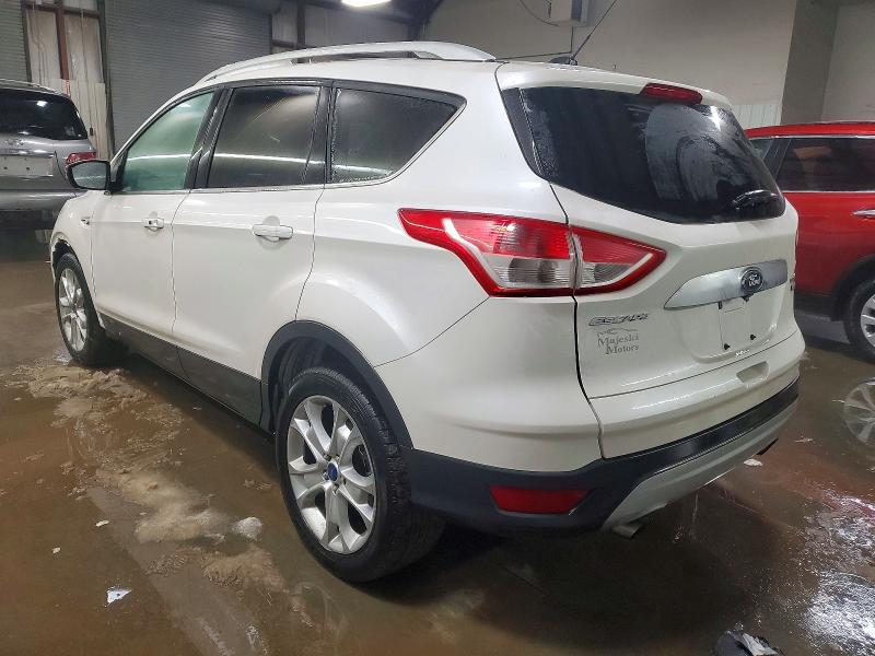 Photo 2 from auction – 2016 FORD ESCAPE TIT with VIN 1FMCU0JX2GUB13993