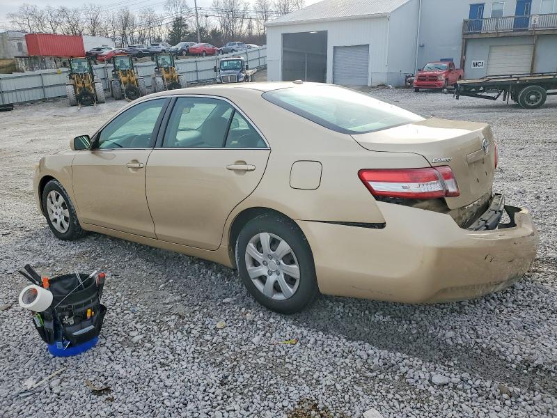 Photo 2 from auction – 2011 TOYOTA CAMRY BASE with VIN 4T1BF3EK2BU713864