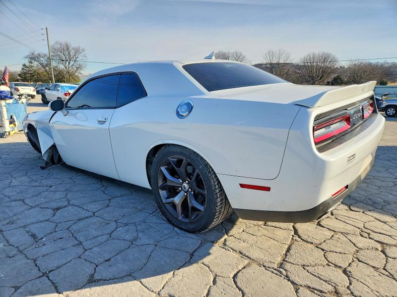 Photo 2 from auction – 2018 DODGE CHALLENGER with VIN 2C3CDZAG1JH259017