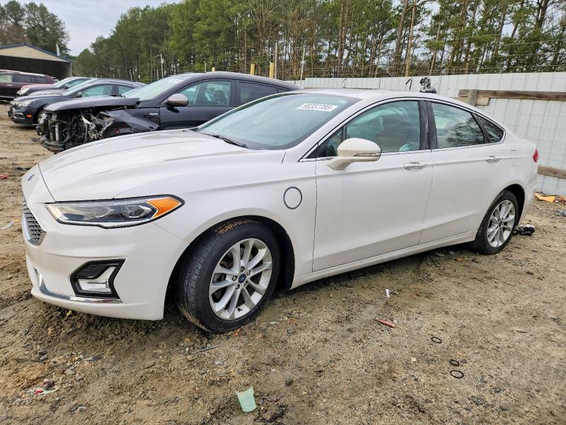 FORD FUSION TIT 2019 with VIN 3FA6P0SU0KR236162 - Photo from auction