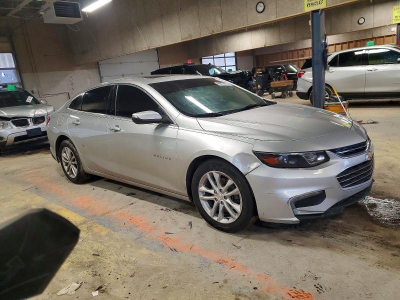 Photo 4 from auction – 2017 CHEVROLET MALIBU with VIN 1G1ZE5ST2HF251777