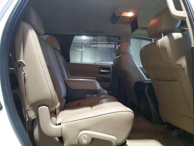 Photo 11 from auction – 2011 TOYOTA SEQUOIA PL with VIN 5TDDY5G16BS051976