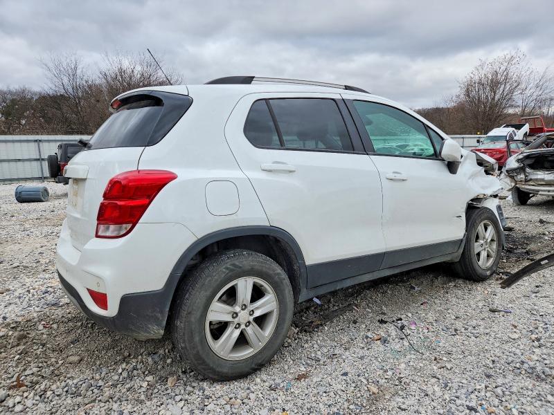 Photo 3 from auction – 2022 CHEVROLET TRAX 1LT with VIN KL7CJPSM2NB505355