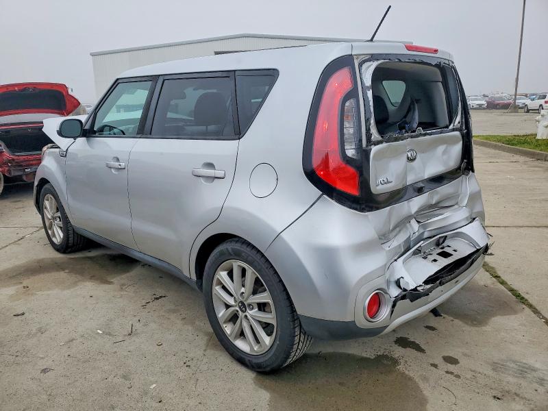 Photo 2 from auction – 2018 KIA SOUL with VIN KNDJP3A54J7532825