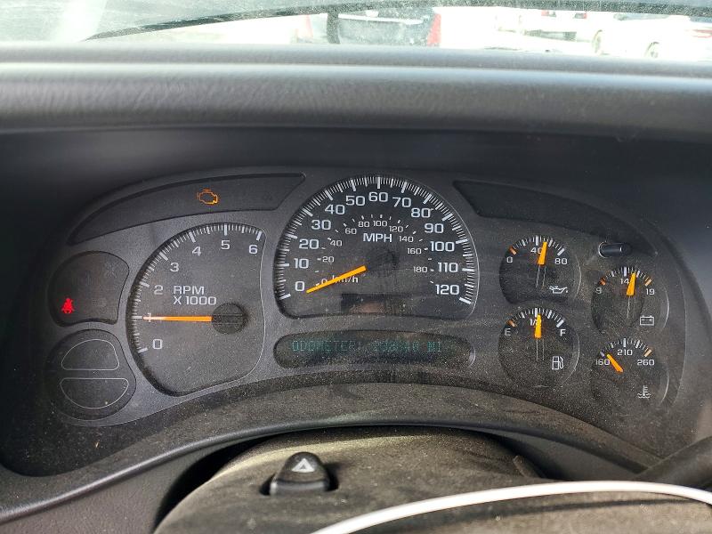 Photo 9 from auction – 2003 CHEVROLET SILVERADO with VIN 1GCEK19T13E123395