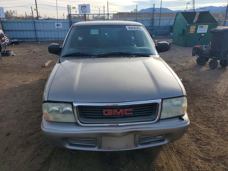 Photo 5 from auction – 2003 GMC SONOMA with VIN 1GTCS19X538192325