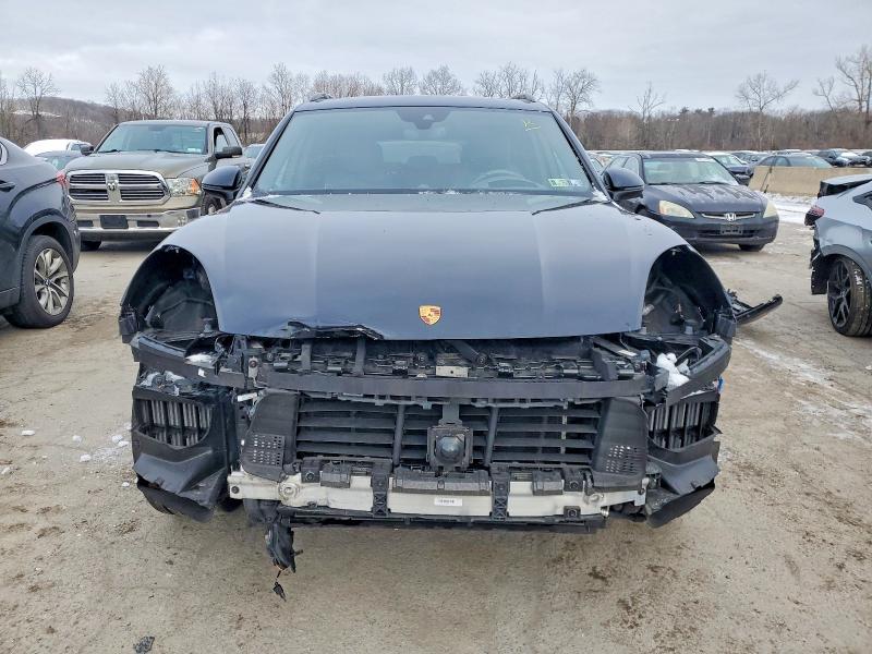 Photo 5 from auction – 2021 PORSCHE CAYENNE S with VIN WP1AB2AY4MDA27357