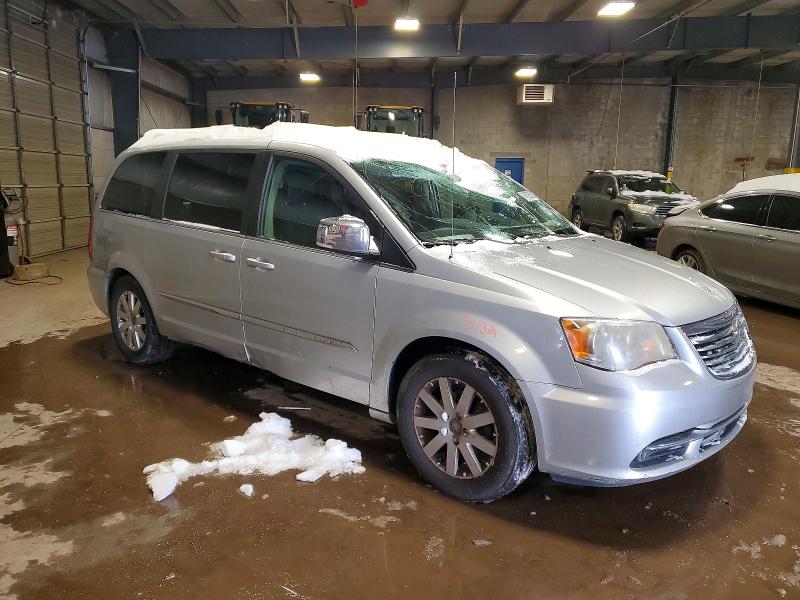Zdjęcie 4 z aukcji – 2011 CHRYSLER TOWN & COU z VIN 2A4RR8DG3BR635655