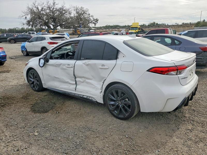Photo 2 from auction – 2024 TOYOTA COROLLA LE with VIN JTDBCMFE8R3041045