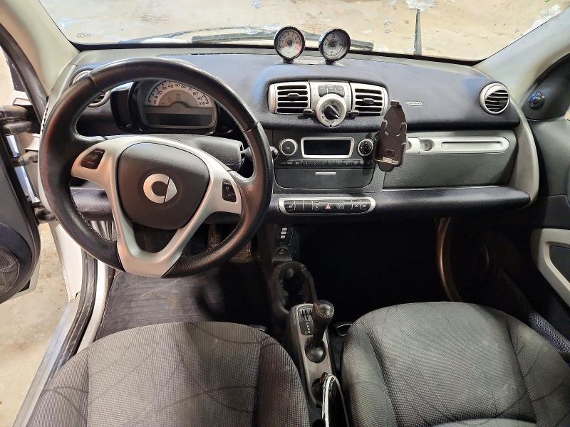 Photo 8 from auction – 2012 SMART FORTWO PUR with VIN WMEEJ3BA2CK528014
