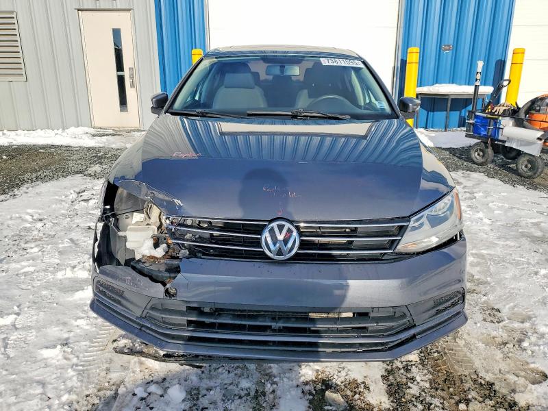 Photo 5 from auction – 2015 VOLKSWAGEN JETTA with VIN 3VW2K7AJ1FM340196
