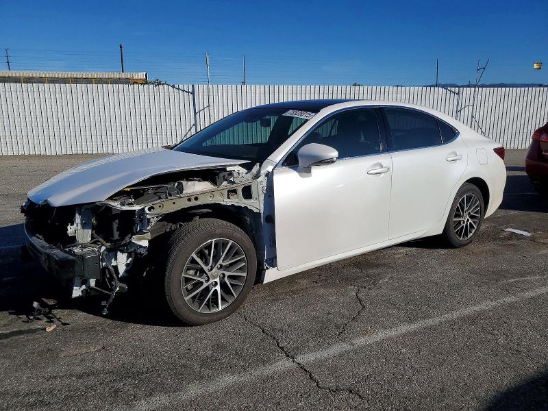 LEXUS ES 350 2017 with VIN 58ABK1GG1HU048286 - Photo from auction