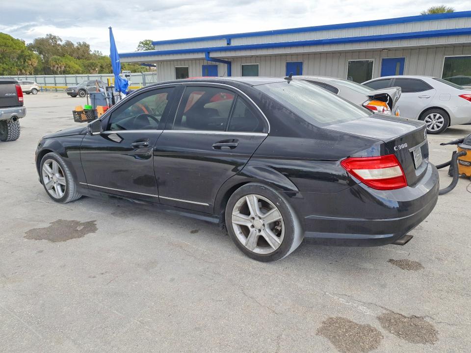 Photo 2 from auction – 2011 MERCEDES-BENZ C with VIN WDDGF5EB4BR160729