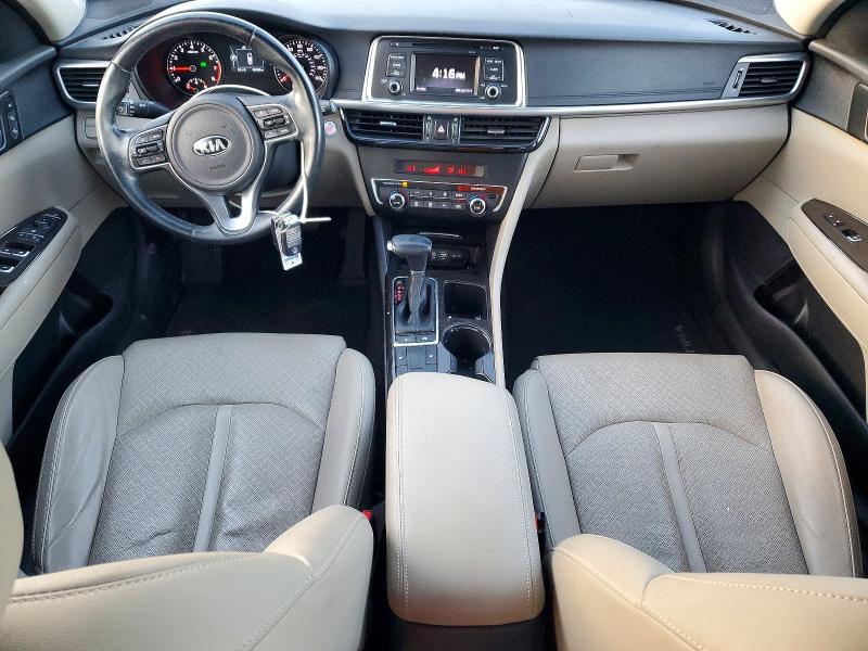 Foto 8 de la subasta – 2016 KIA OPTIMA EX con VIN 5XXGU4L39GG095019