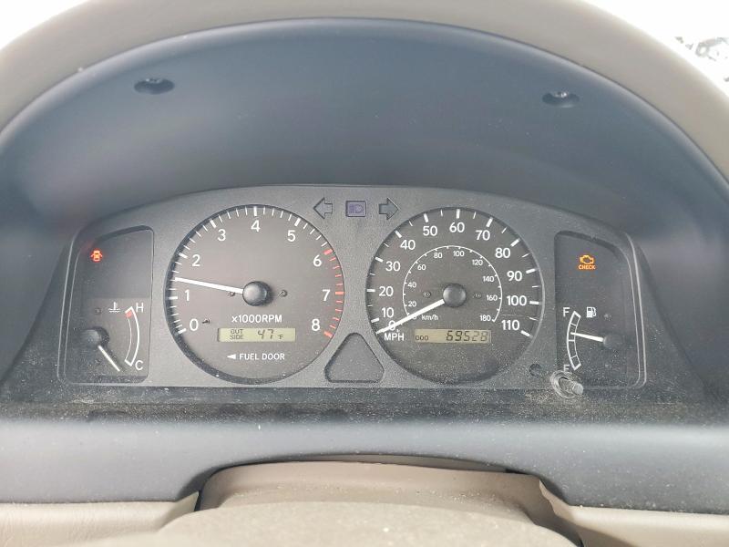 Photo 9 from auction – 1998 TOYOTA COROLLA VE with VIN 1NXBR18E2WZ060072