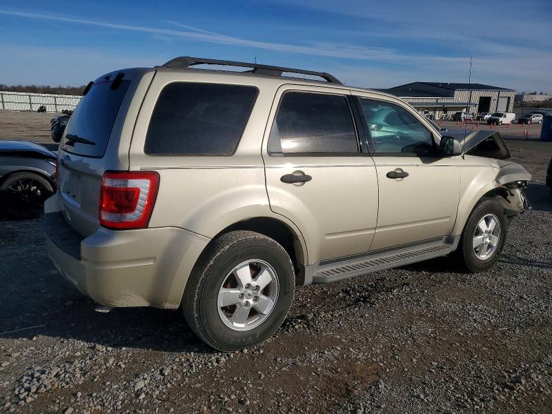 Photo 3 from auction – 2012 FORD ESCAPE XLT with VIN 1FMCU0D7XCKA56735