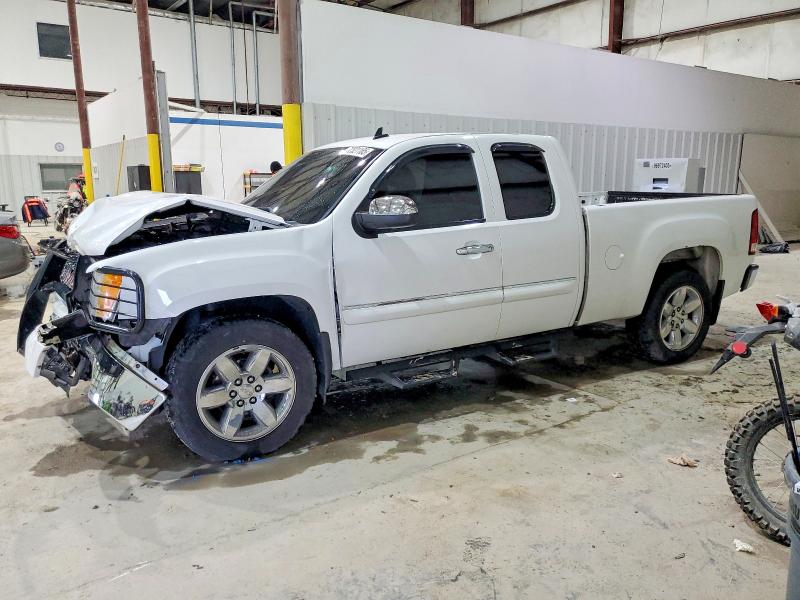 GMC SIERRA 2013 with VIN 1GTR2VE72DZ343561 - Photo from auction