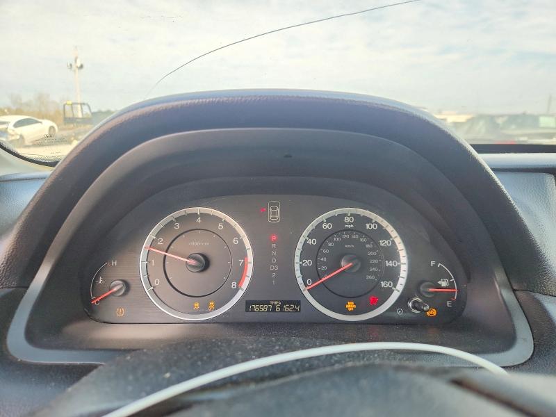 Photo 9 from auction – 2012 HONDA ACCORD with VIN 1HGCP2F68CA209261