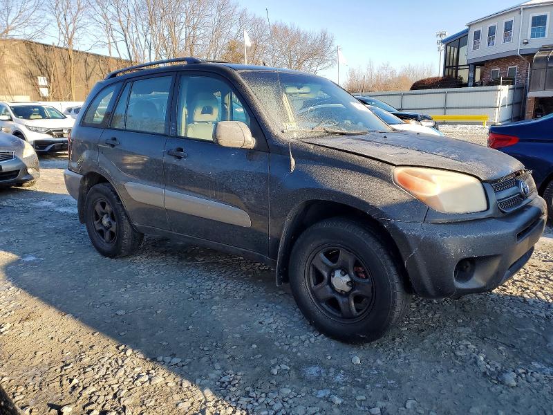 Foto 4 de la subasta – 2004 TOYOTA RAV4 con VIN JTEHD20V640011679