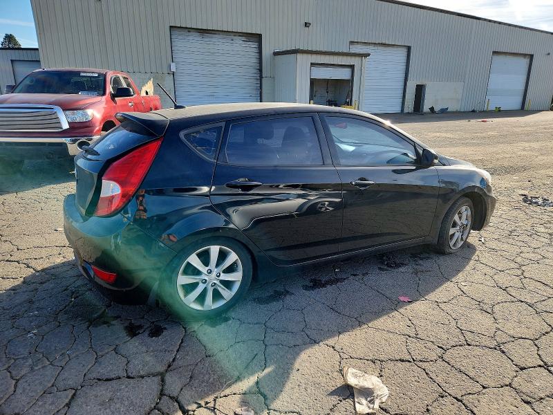 Photo 3 from auction – 2013 HYUNDAI ACCENT with VIN KMHCU5AE0DU065336