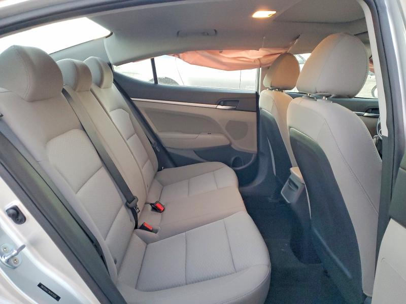 Photo 10 from auction – 2019 HYUNDAI ELANTRA SE with VIN 5NPD84LF2KH414341