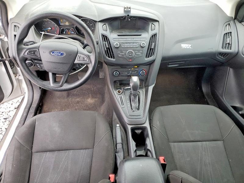 Photo 8 from auction – 2015 FORD FOCUS with VIN 1FADP3F23FL240146