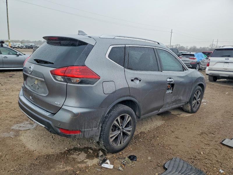 Photo 3 from auction – 2019 NISSAN ROGUE S with VIN JN8AT2MT2KW251716
