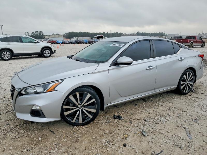 NISSAN ALTIMA S 2019 with VIN 1N4BL4BV8KC170761 - Photo from auction