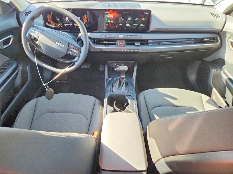 Photo 8 from auction – 2025 KIA K4 with VIN 3KPFT4DE4SE158799