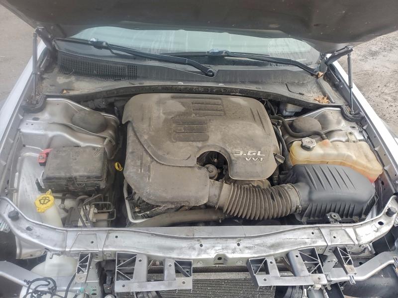 Photo 11 from auction – 2013 CHRYSLER 300 with VIN 2C3CCAAG1DH573033