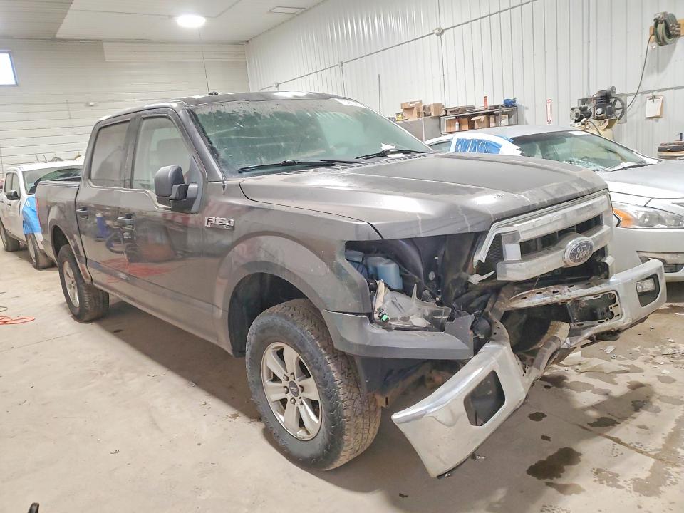 Photo 4 from auction – 2017 FORD F150 SUPER with VIN 1FTEW1E8XHKD27062