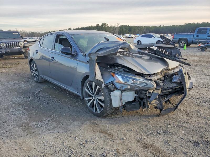 Photo 4 from auction – 2020 NISSAN ALTIMA SR with VIN 1N4BL4CV7LC196428