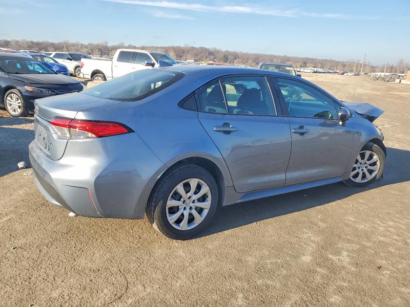 Photo 3 from auction – 2020 TOYOTA COROLLA LE with VIN 5YFEPRAE8LP134345