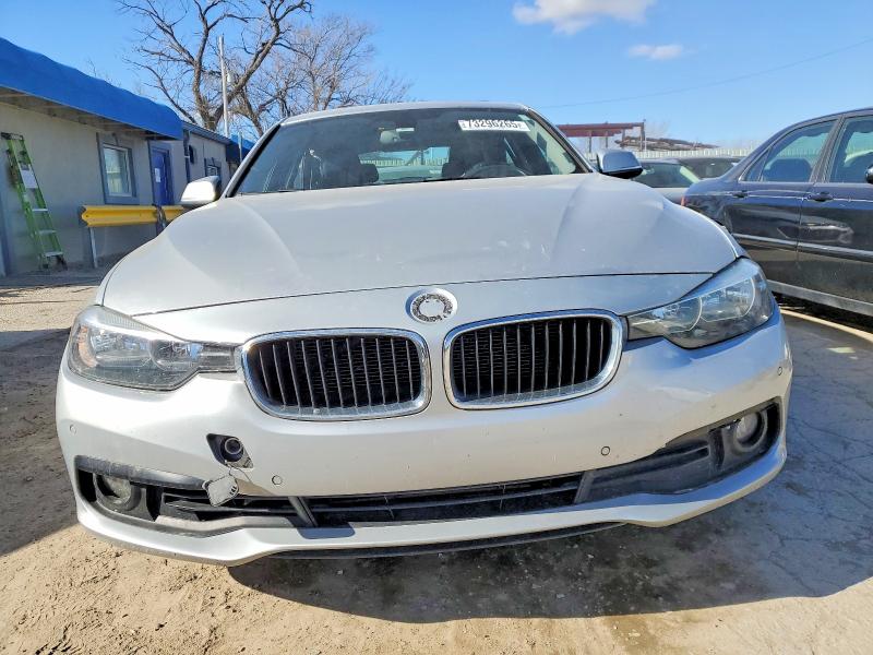 Photo 5 from auction – 2016 BMW 320 with VIN WBA8E1G5XGNU10908