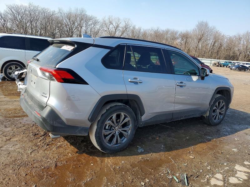 صورة رقم 3 من المزاد - 2023 TOYOTA RAV4 XLE P مع VIN JTMB6RFV2PD112557