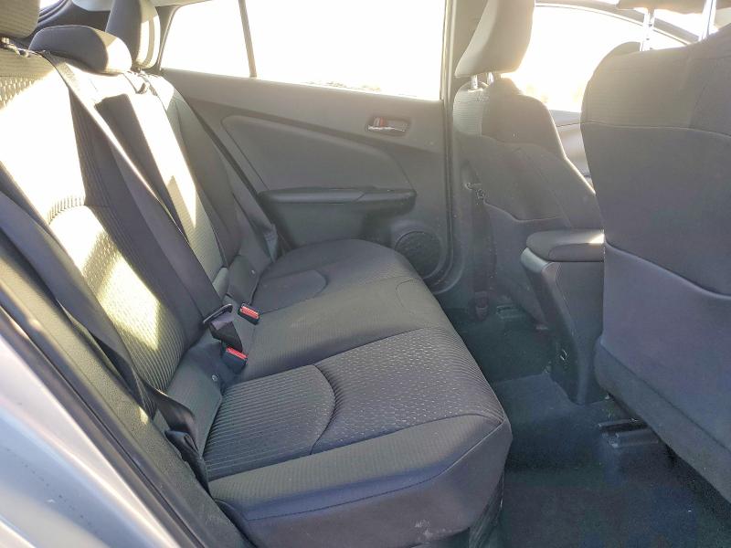 Photo 10 from auction – 2018 TOYOTA PRIUS with VIN JTDKBRFU1J3588248