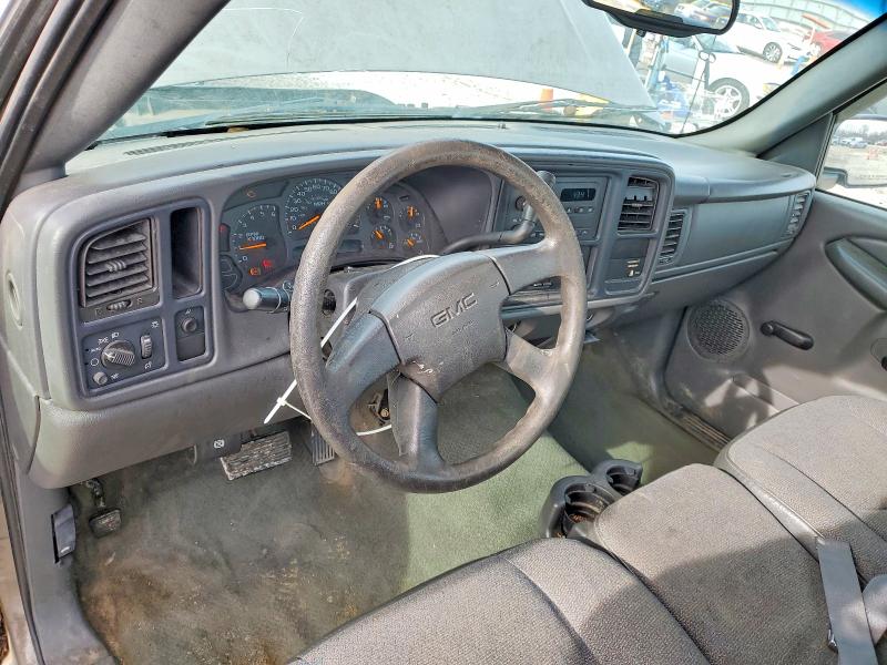 Photo 8 from auction – 2003 GMC NEW SIERRA with VIN 1GTEC14X93Z102438
