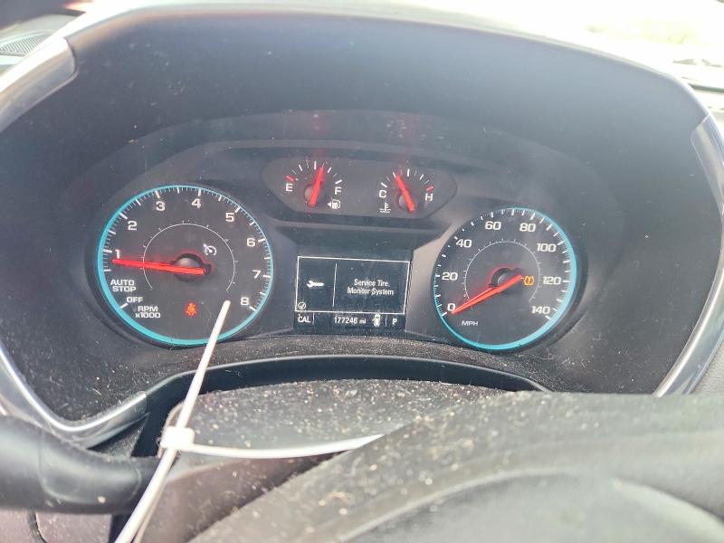Photo 9 from auction – 2018 CHEVROLET EQUINOX with VIN 2GNAXHEV1J6336792