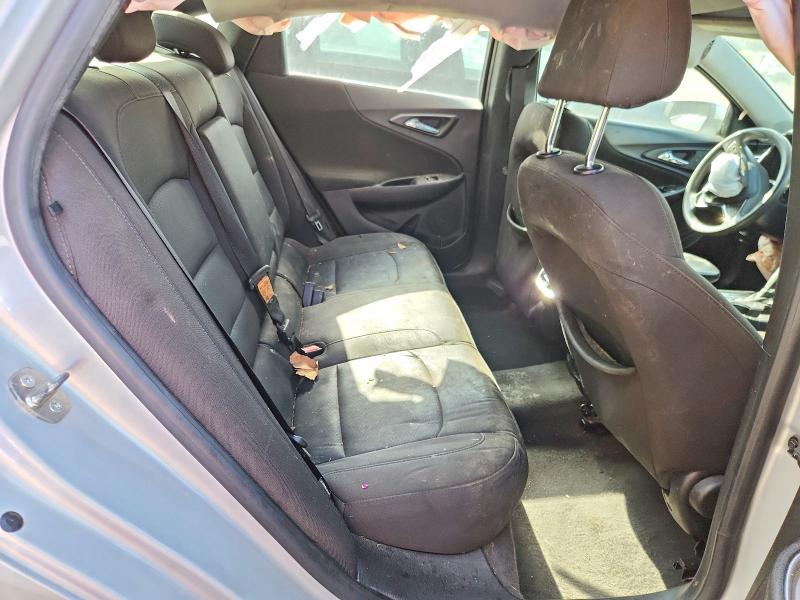 Photo 10 from auction – 2019 CHEVROLET MALIBU  LT with VIN 1G1ZD5ST9KF137320