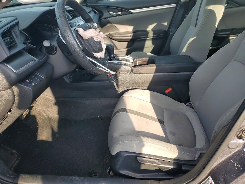 Photo 7 from auction – 2017 HONDA CIVIC LX with VIN 2HGFC2F53HH531654