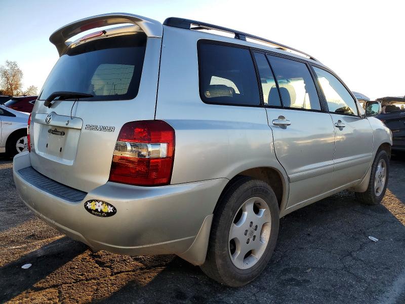 Photo 3 from auction – 2005 TOYOTA HIGHLANDER with VIN JTEDP21A050062453